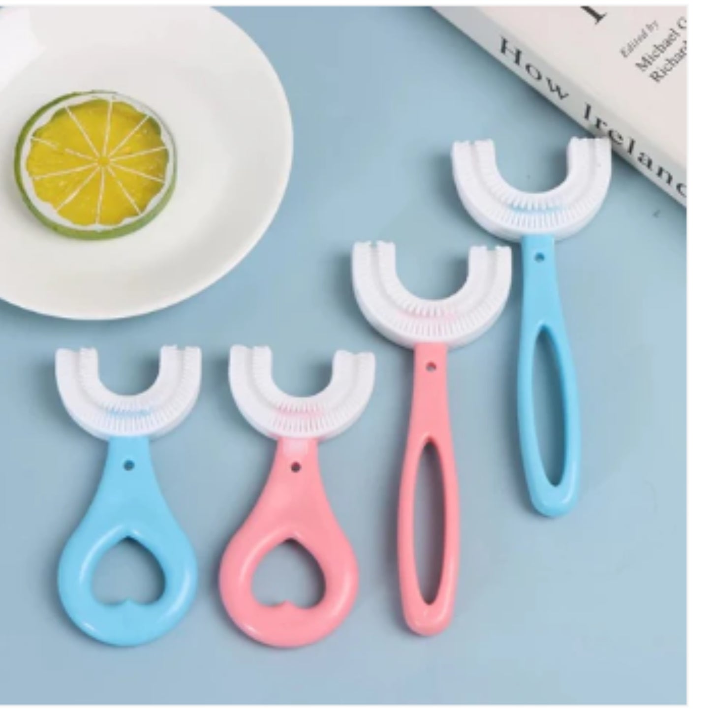 Lot de 3 brosses à dents conçues pour les enfants